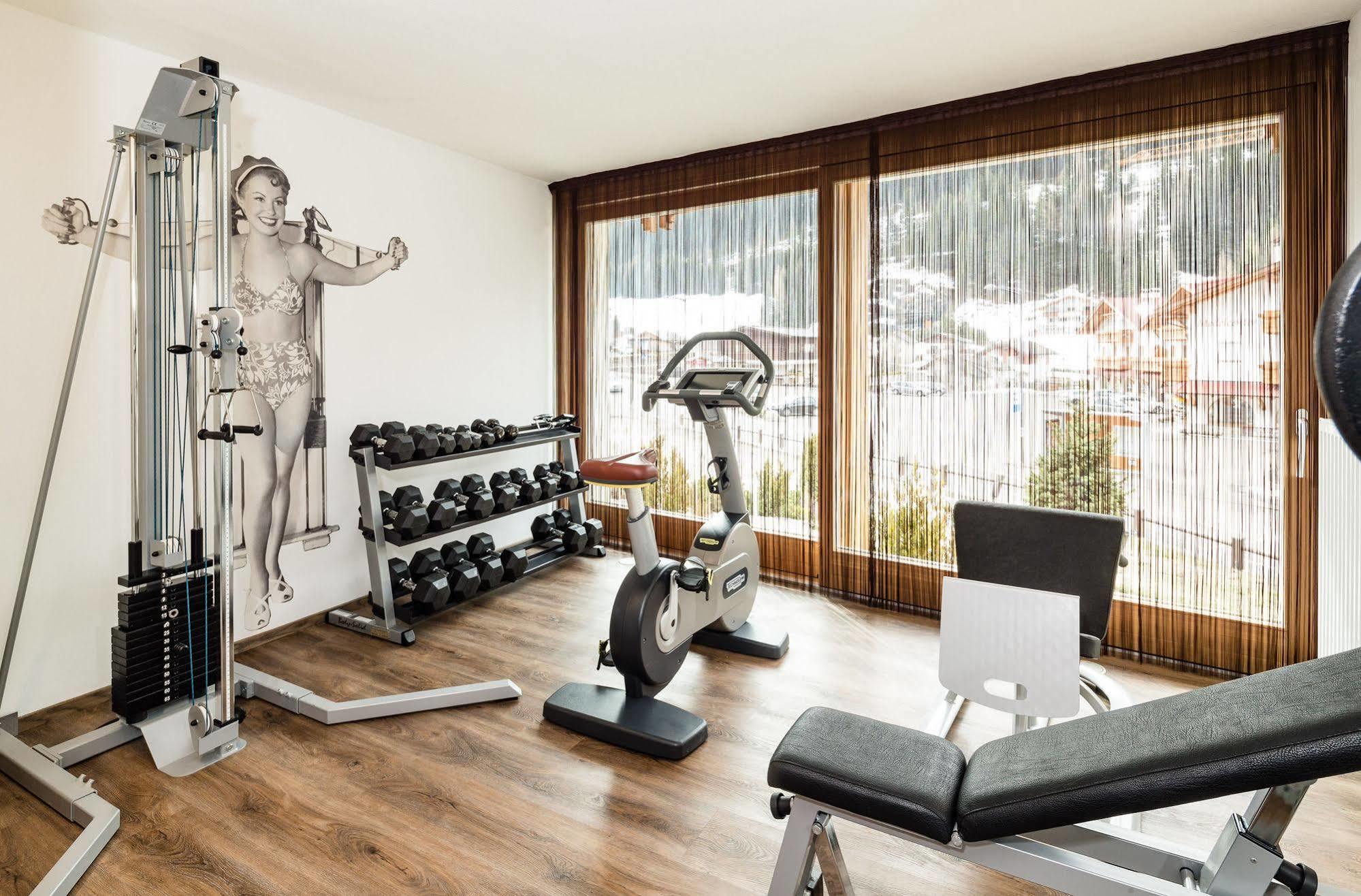 Arthotel Anterleghes - Gardenahotels Selva di Val Gardena Exteriér fotografie